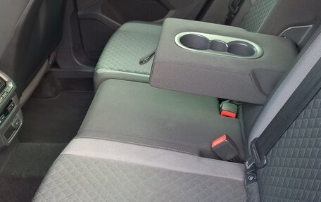 Volkswagen Tiguan II, 2017 год, 2 200 000 рублей, 13 фотография