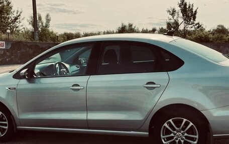 Volkswagen Polo VI (EU Market), 2018 год, 1 200 000 рублей, 3 фотография