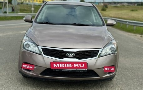 KIA cee'd I рестайлинг, 2011 год, 735 000 рублей, 6 фотография