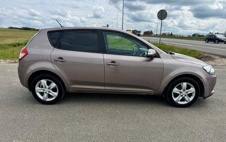 KIA cee'd I рестайлинг, 2011 год, 735 000 рублей, 20 фотография