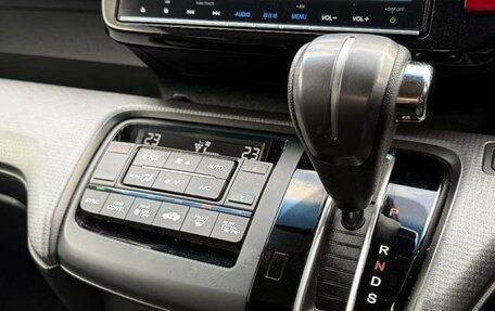 Honda Stepwgn IV, 2015 год, 1 494 000 рублей, 26 фотография