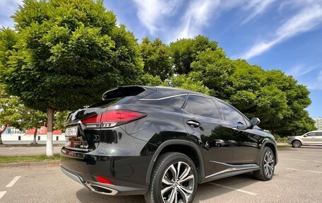Lexus RX IV рестайлинг, 2022 год, 5 700 000 рублей, 3 фотография