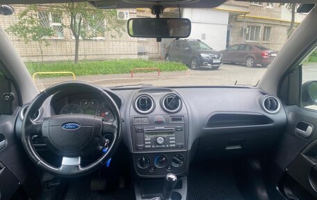 Ford Fiesta, 2006 год, 300 000 рублей, 9 фотография