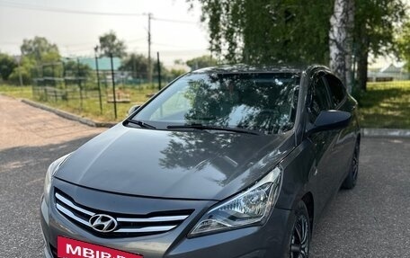 Hyundai Solaris II рестайлинг, 2014 год, 780 000 рублей, 3 фотография