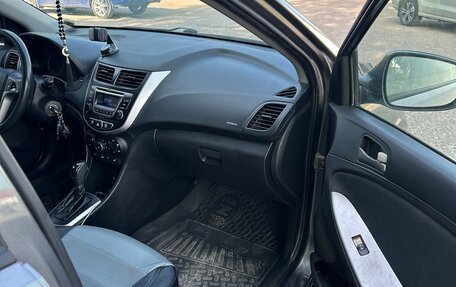 Hyundai Solaris II рестайлинг, 2014 год, 780 000 рублей, 9 фотография