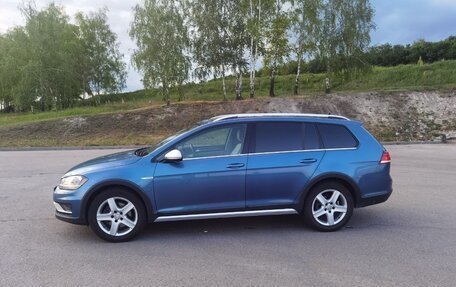 Volkswagen Golf VII, 2019 год, 1 950 000 рублей, 3 фотография
