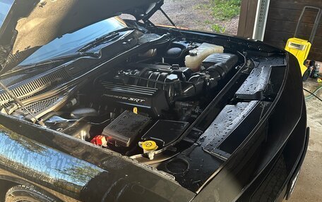 Dodge Challenger III рестайлинг 2, 2021 год, 6 100 000 рублей, 7 фотография