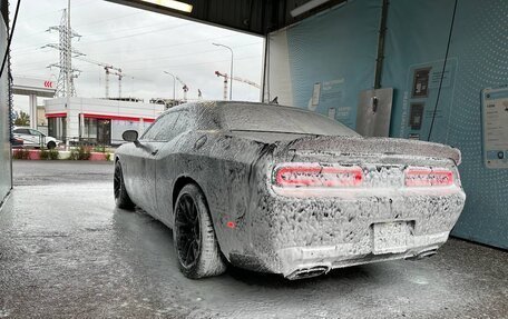 Dodge Challenger III рестайлинг 2, 2021 год, 6 100 000 рублей, 6 фотография