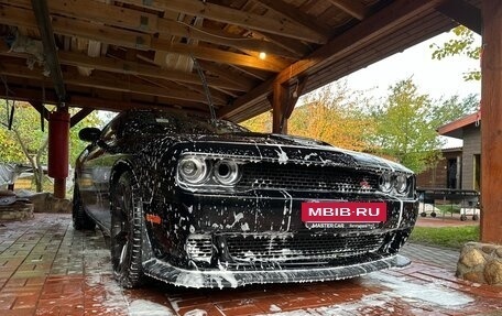 Dodge Challenger III рестайлинг 2, 2021 год, 6 100 000 рублей, 3 фотография