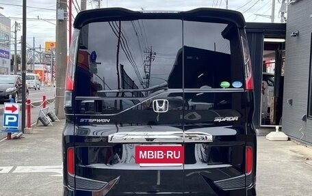 Honda Stepwgn IV, 2016 год, 1 583 000 рублей, 3 фотография