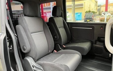 Honda Stepwgn IV, 2016 год, 1 583 000 рублей, 15 фотография