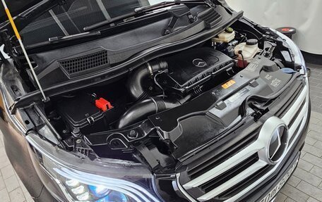 Mercedes-Benz V-Класс, 2019 год, 4 830 000 рублей, 13 фотография