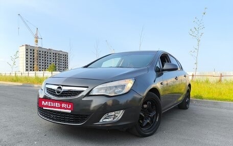 Opel Astra J, 2011 год, 588 000 рублей, 8 фотография