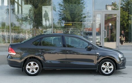 Volkswagen Polo VI (EU Market), 2013 год, 900 000 рублей, 4 фотография