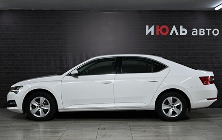 Skoda Superb III рестайлинг, 2021 год, 2 450 000 рублей, 8 фотография