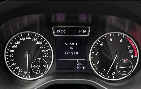 Mercedes-Benz A-Класс, 2015 год, 1 310 000 рублей, 13 фотография