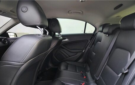 Mercedes-Benz A-Класс, 2015 год, 1 310 000 рублей, 12 фотография