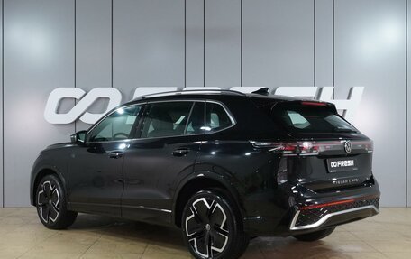 Volkswagen Tiguan, 2024 год, 4 699 000 рублей, 2 фотография