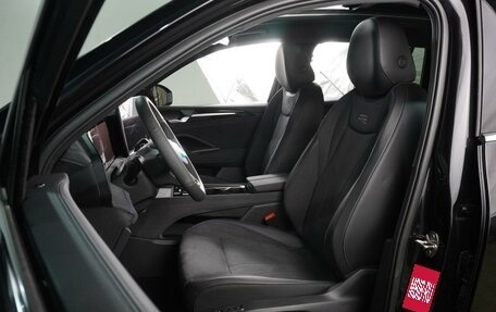 Volkswagen Tiguan, 2024 год, 4 699 000 рублей, 10 фотография