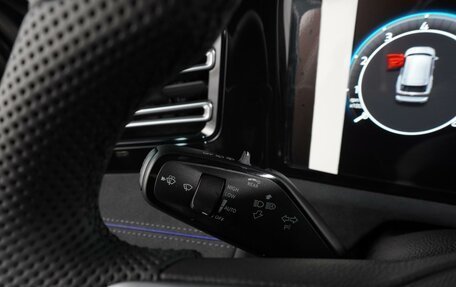 Volkswagen Tiguan, 2024 год, 4 699 000 рублей, 17 фотография