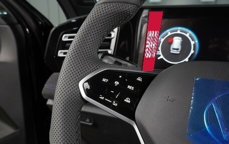 Volkswagen Tiguan, 2024 год, 4 699 000 рублей, 28 фотография