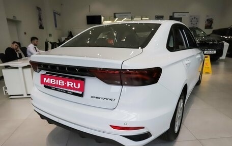 Geely Emgrand, 2024 год, 2 394 000 рублей, 4 фотография