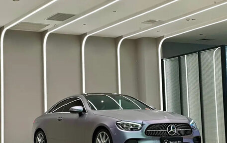 Mercedes-Benz E-Класс, 2021 год, 3 910 000 рублей, 1 фотография