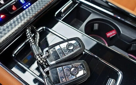 Lincoln Aviator II, 2022 год, 4 500 000 рублей, 10 фотография