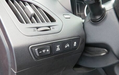 Hyundai ix35 I рестайлинг, 2010 год, 1 090 000 рублей, 13 фотография