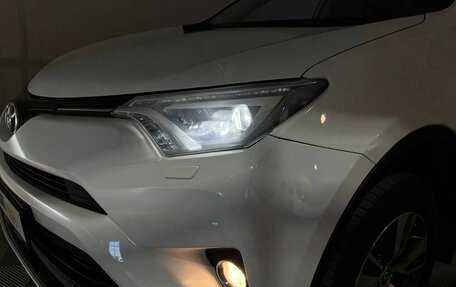Toyota RAV4, 2018 год, 2 335 000 рублей, 33 фотография