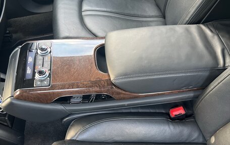 Audi A8, 2010 год, 1 100 000 рублей, 13 фотография