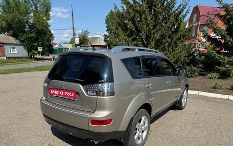 Mitsubishi Outlander III рестайлинг 3, 2007 год, 1 200 000 рублей, 6 фотография