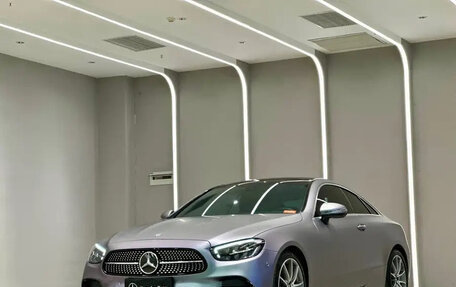 Mercedes-Benz E-Класс, 2021 год, 3 910 000 рублей, 2 фотография