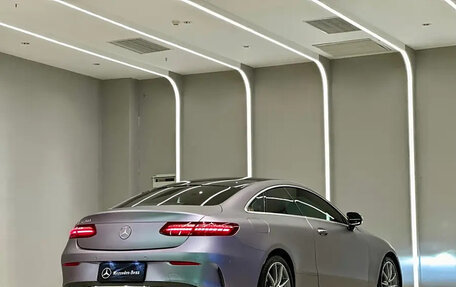 Mercedes-Benz E-Класс, 2021 год, 3 910 000 рублей, 5 фотография