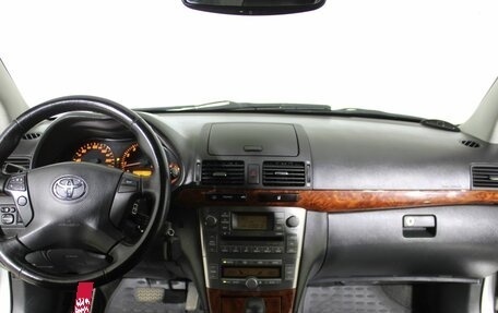 Toyota Avensis III рестайлинг, 2007 год, 790 000 рублей, 10 фотография