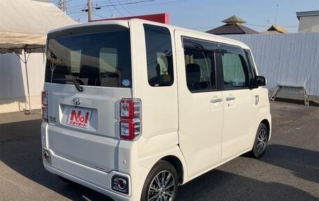 Toyota Pixis Mega, 2019 год, 780 898 рублей, 4 фотография