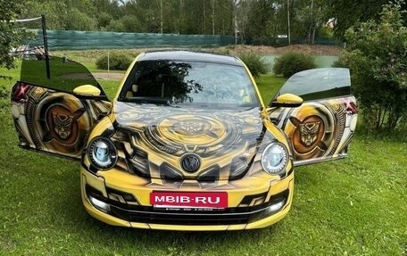 Volkswagen Beetle, 2014 год, 2 000 000 рублей, 5 фотография