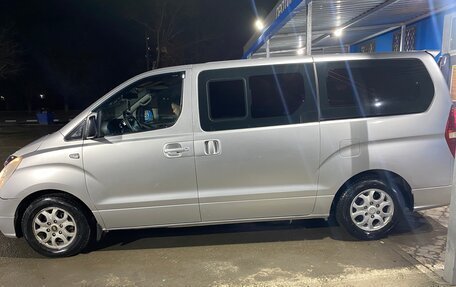 Hyundai Grand Starex Grand Starex I рестайлинг 2, 2009 год, 1 888 000 рублей, 3 фотография