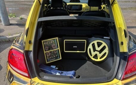 Volkswagen Beetle, 2014 год, 2 000 000 рублей, 10 фотография