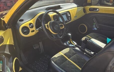 Volkswagen Beetle, 2014 год, 2 000 000 рублей, 8 фотография
