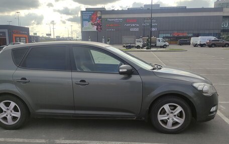 KIA cee'd I рестайлинг, 2010 год, 700 000 рублей, 5 фотография