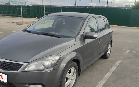 KIA cee'd I рестайлинг, 2010 год, 700 000 рублей, 8 фотография