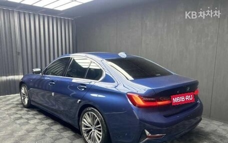 BMW 3 серия, 2021 год, 2 877 999 рублей, 4 фотография