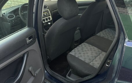 Ford Focus II рестайлинг, 2006 год, 250 000 рублей, 12 фотография