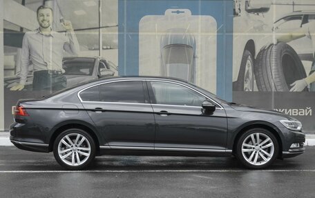 Volkswagen Passat B8 рестайлинг, 2018 год, 2 153 000 рублей, 5 фотография