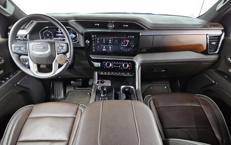 GMC Sierra, 2023 год, 10 317 000 рублей, 13 фотография