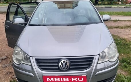 Volkswagen Polo IV рестайлинг, 2008 год, 450 000 рублей, 1 фотография
