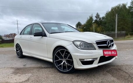 Mercedes-Benz C-Класс, 2012 год, 1 700 000 рублей, 8 фотография