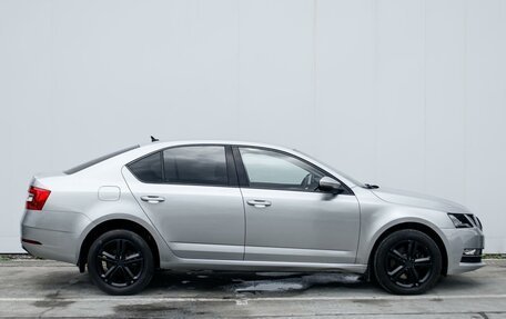 Skoda Octavia, 2017 год, 2 099 000 рублей, 5 фотография
