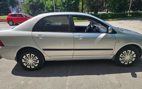 Toyota Corolla, 2003 год, 460 000 рублей, 4 фотография